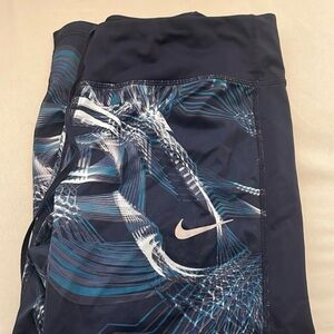 Nike leggings